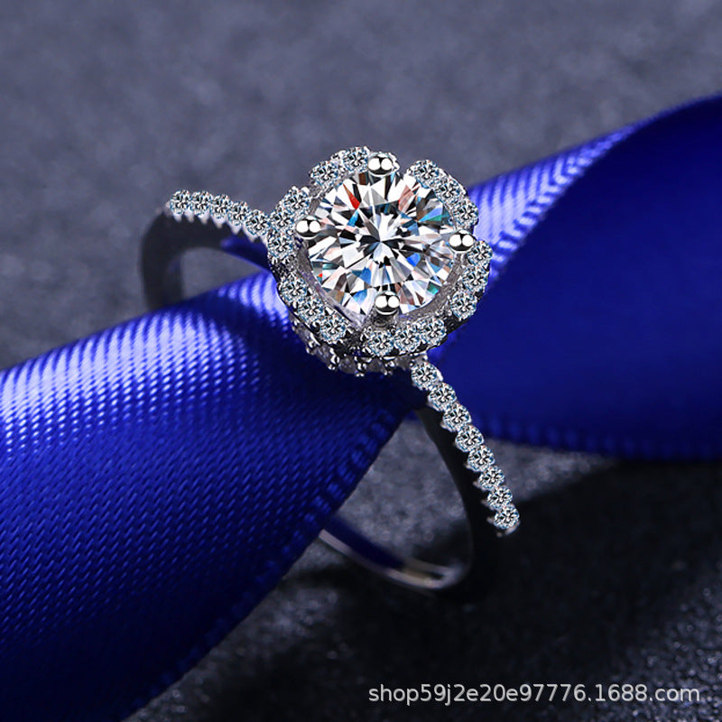 خاتم نسائي من المويسانتي