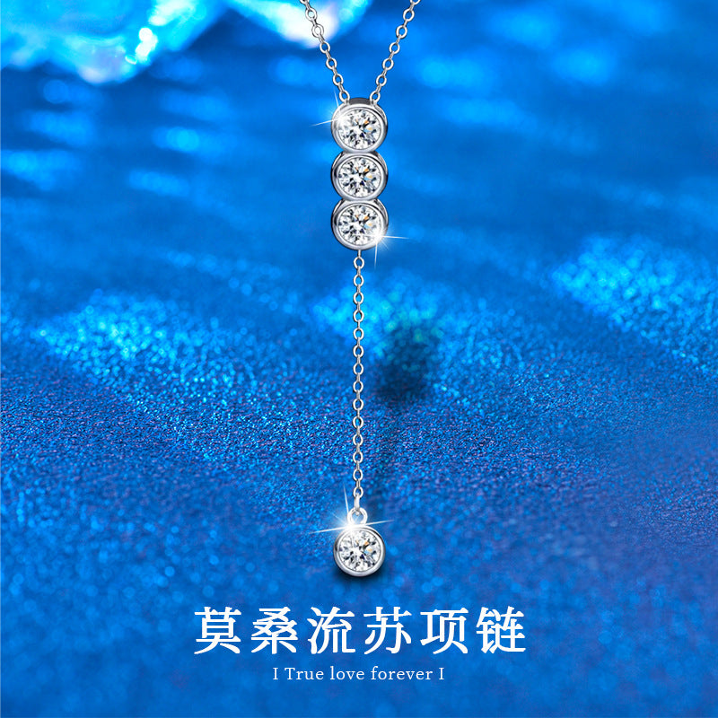Simple And High-end Sense Mosan Diamond Pendant Clavicle Chain