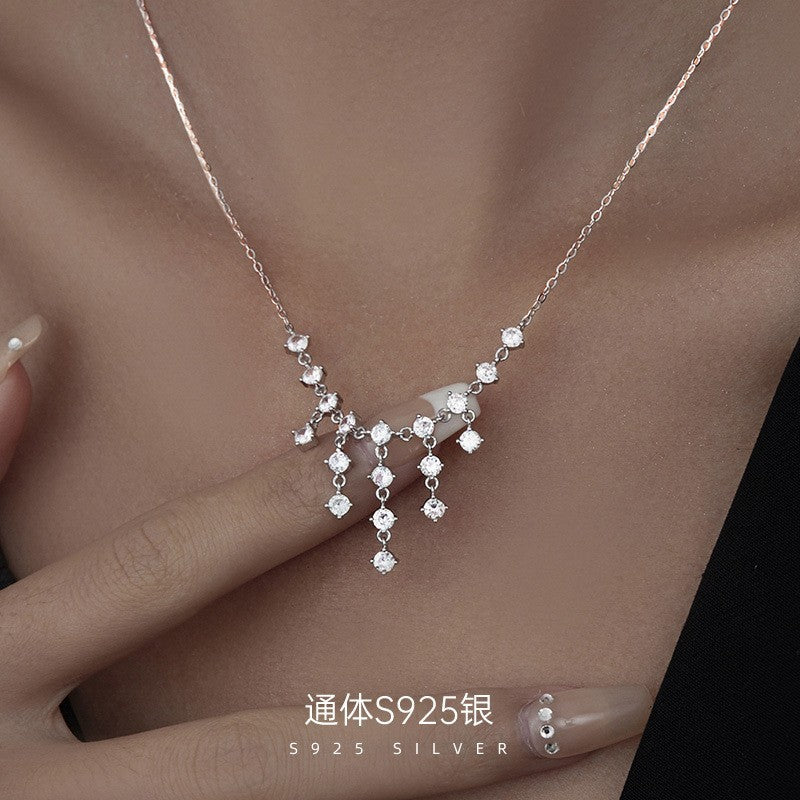 Xinghe Waterfall Advanced Sense Delicate Clavicle Chain