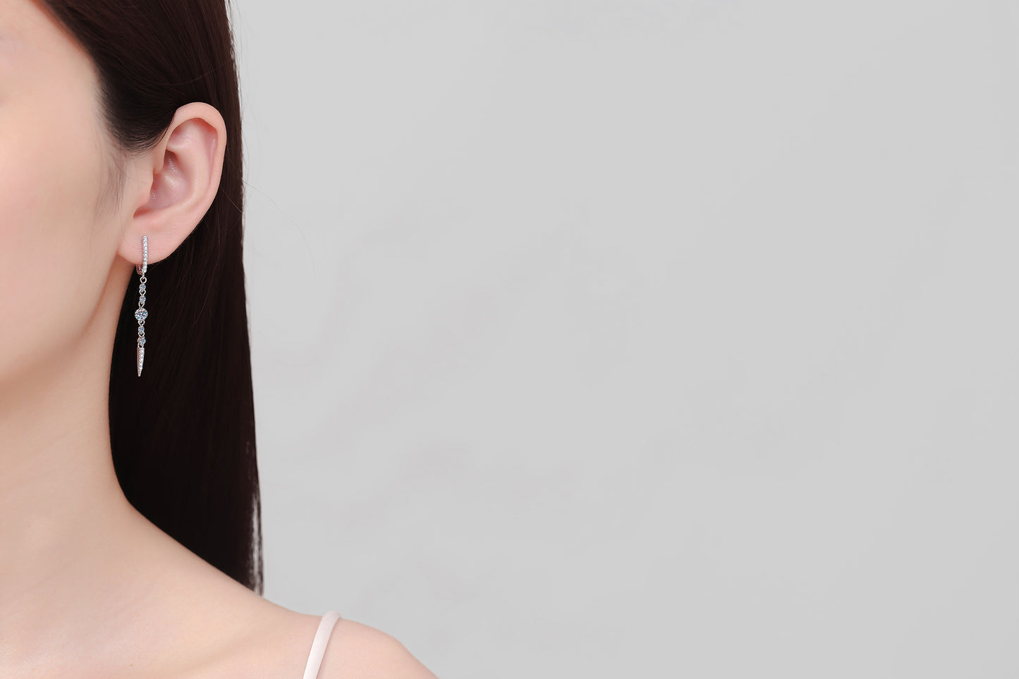 Moissanite Earrings Women's Long Full Diamond Water Drops Personalized Fashion Sweet Cool Style Earrings