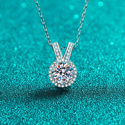 قلادة الموزانيت من Sweet Niche للتنقل اليومي