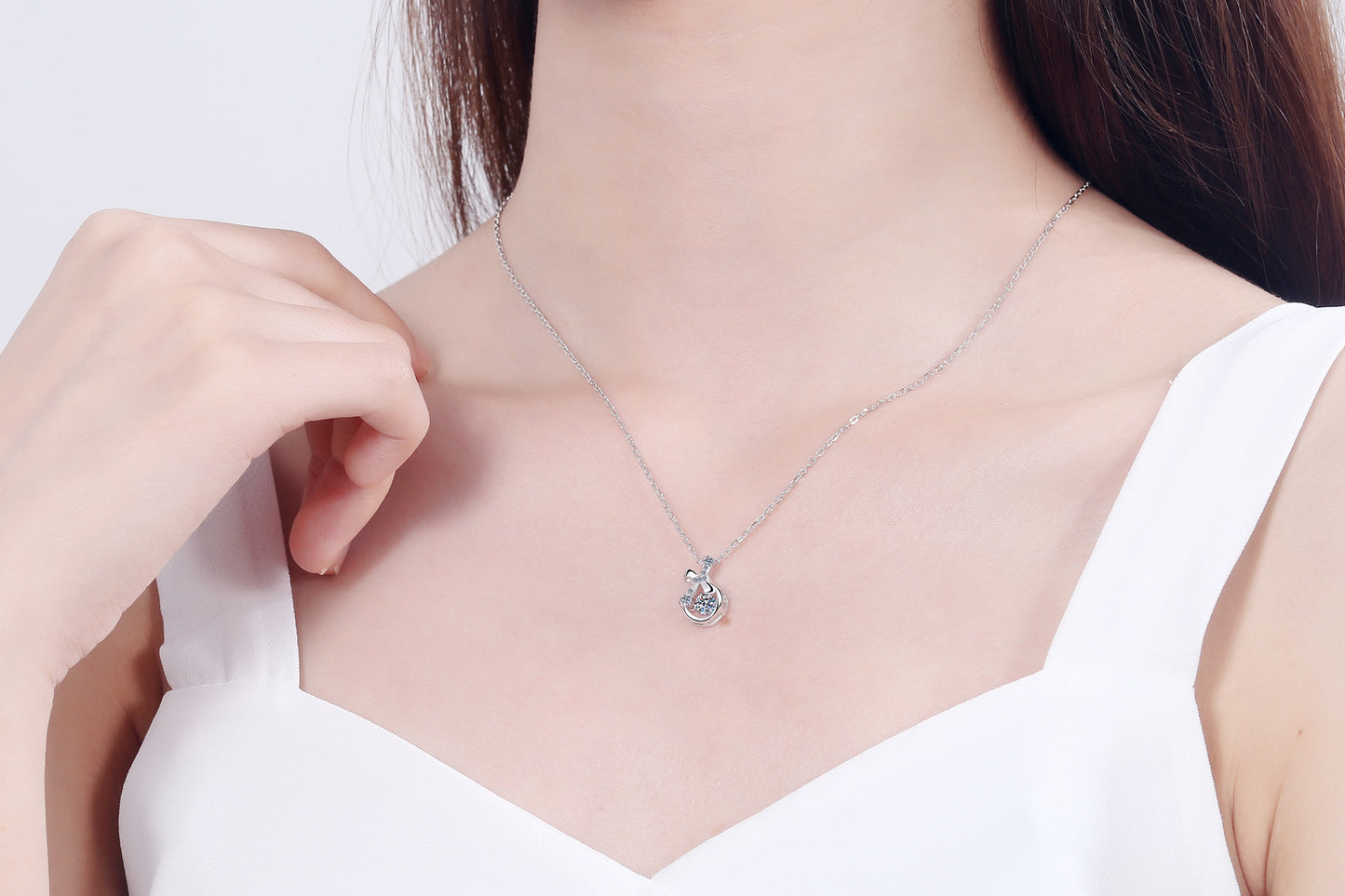 Pendant Moissanite Necklace
