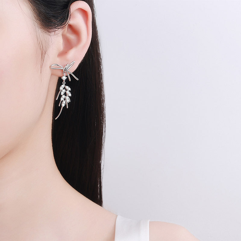 أقراط نسائية مرصعة بفيونكة الموزانيت