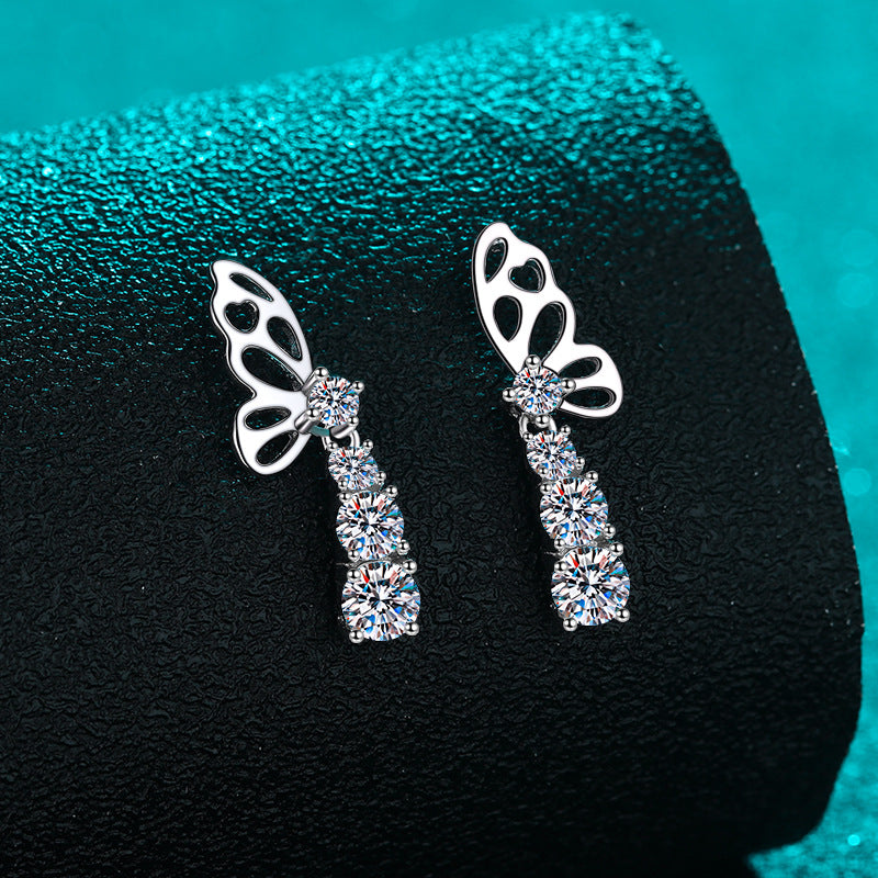 أقراط مويسانيتي نسائية على شكل فراشة أنيقة ومتطورة ذات إحساس رائع 