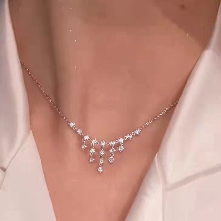 Xinghe Waterfall Advanced Sense Delicate Clavicle Chain