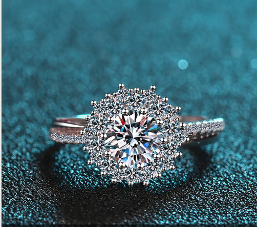 خاتم مويسانيت من الفضة الاسترلينية S925 للنساء 